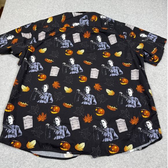 Middle of Beyond Mens Size 2XL Halloween Michael Myers Button Up Shirt - Picture 3 of 8